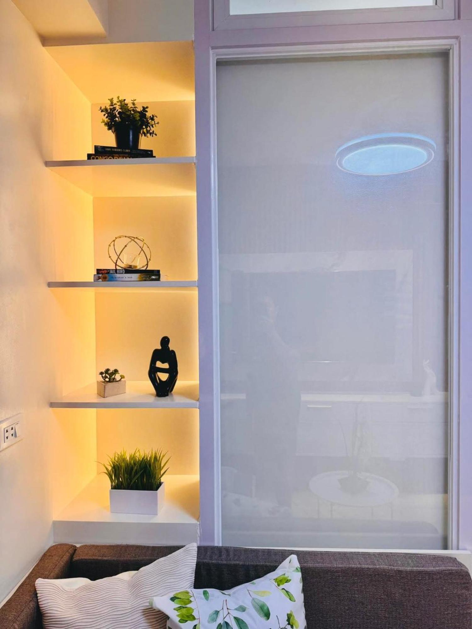 Rj Elite Escape 2Br Condo W Balcony Near Sm Iloilo Luaran gambar